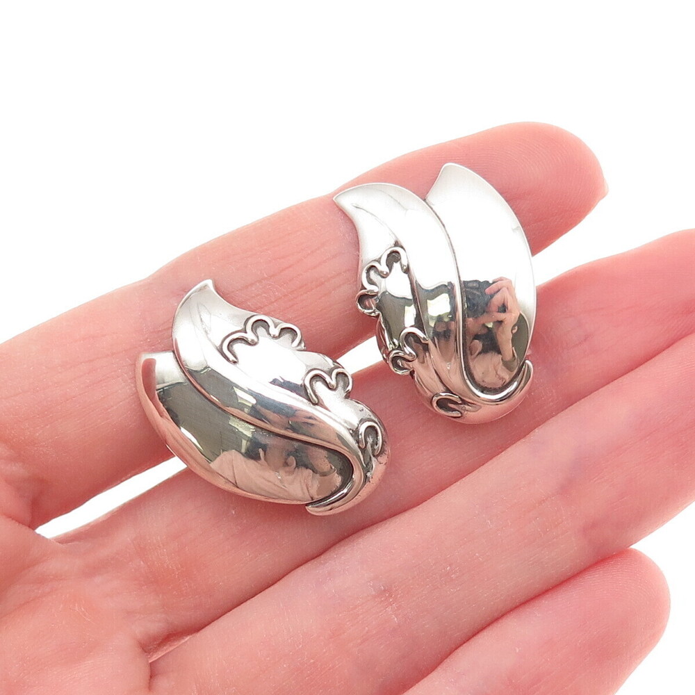 Astri Holthe Sterling Silver Vintage Norway Modernist Floral Screw Back Earrings